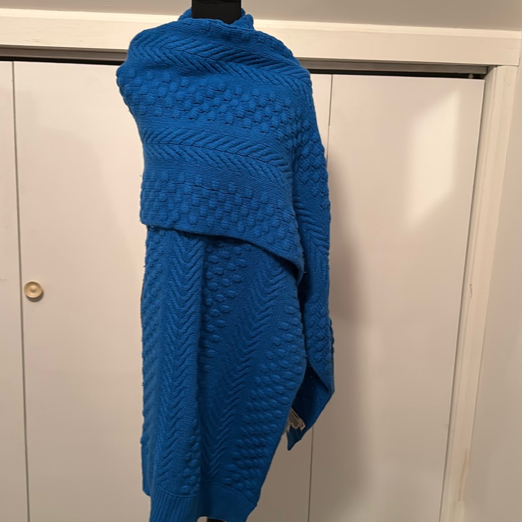 Tory Burch Sport Shawl/Scarf